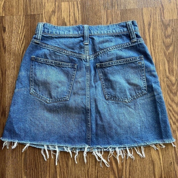 Madewell Denim Skirt Rigid A-Line Mini Size 25 Raw Hem Medium Wash - Picture 7 of 9